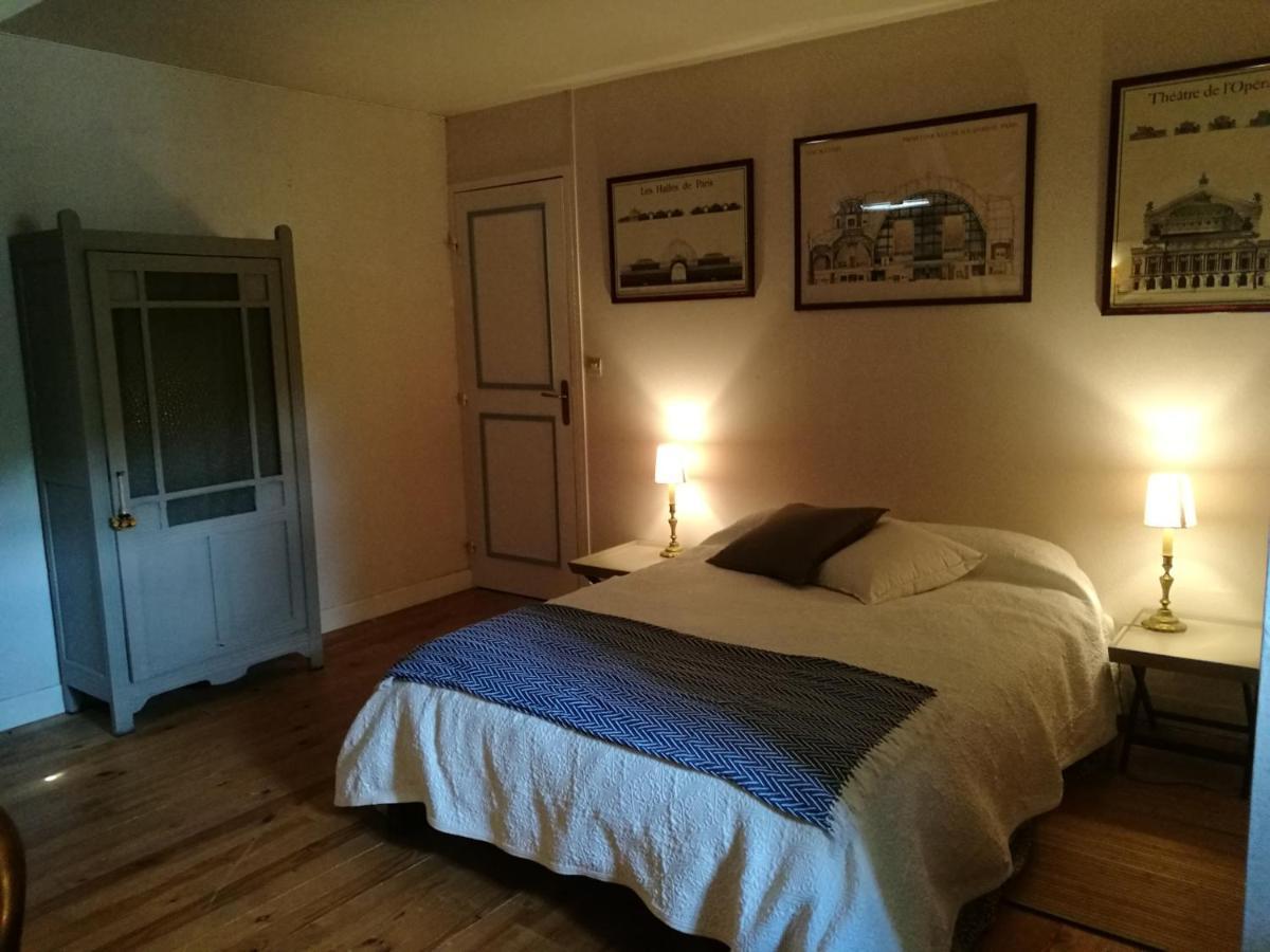 Bed and Breakfast chez Zaza à Stigny Extérieur photo