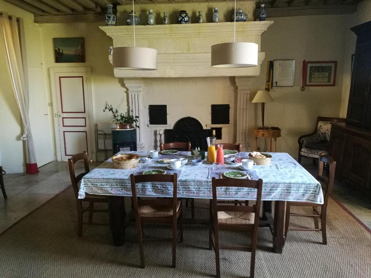 Bed and Breakfast chez Zaza à Stigny Extérieur photo