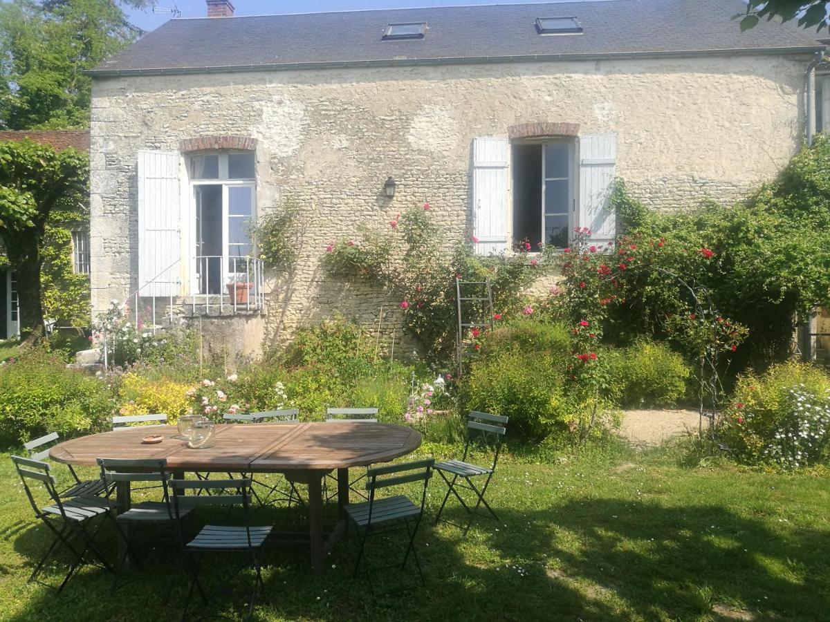 Bed and Breakfast chez Zaza à Stigny Extérieur photo
